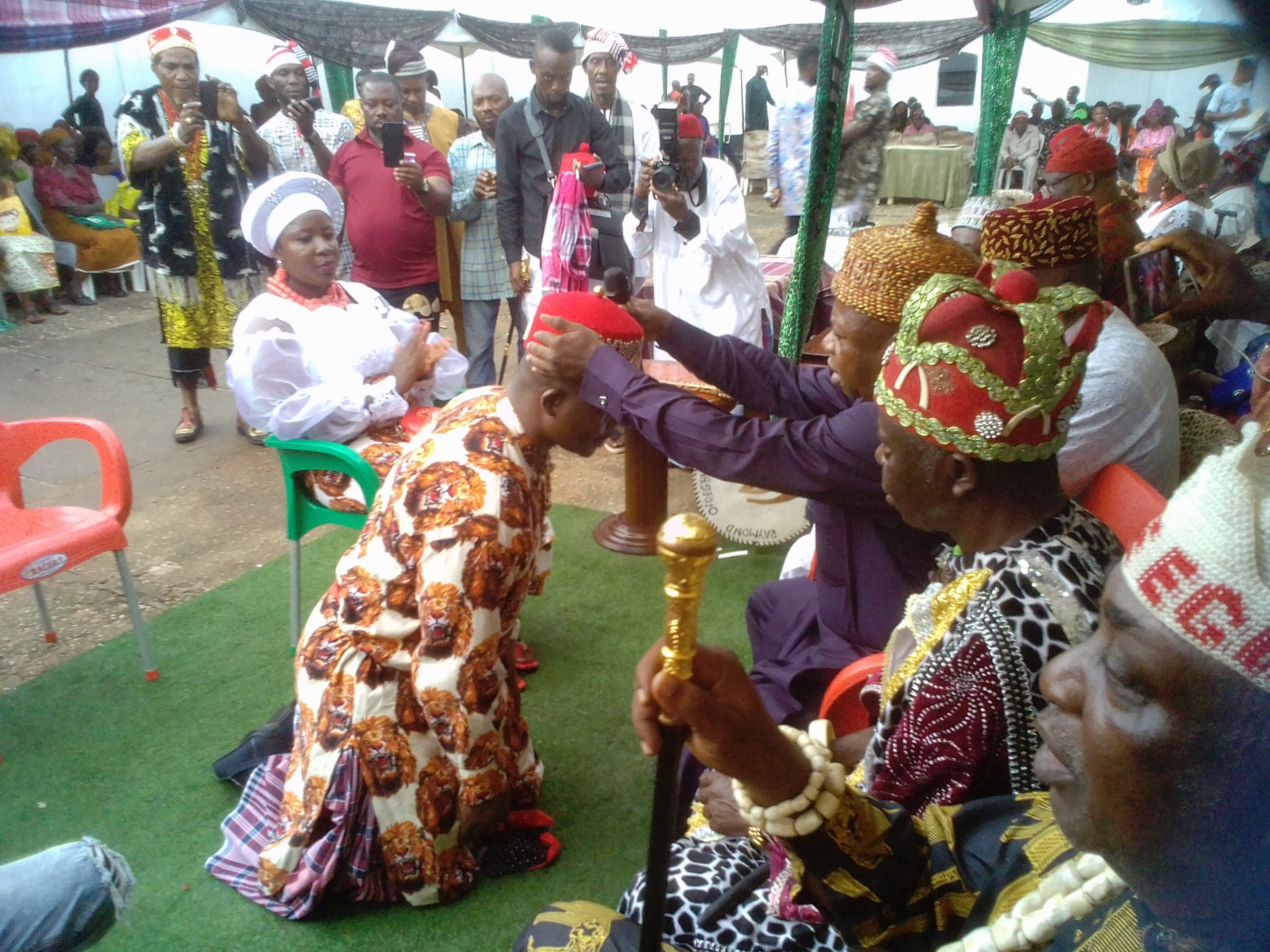 I AM A GIFT AND LIGHT TO OHUHU LAND , ONYINYECHI OFOEGBU DISCLOSES ...